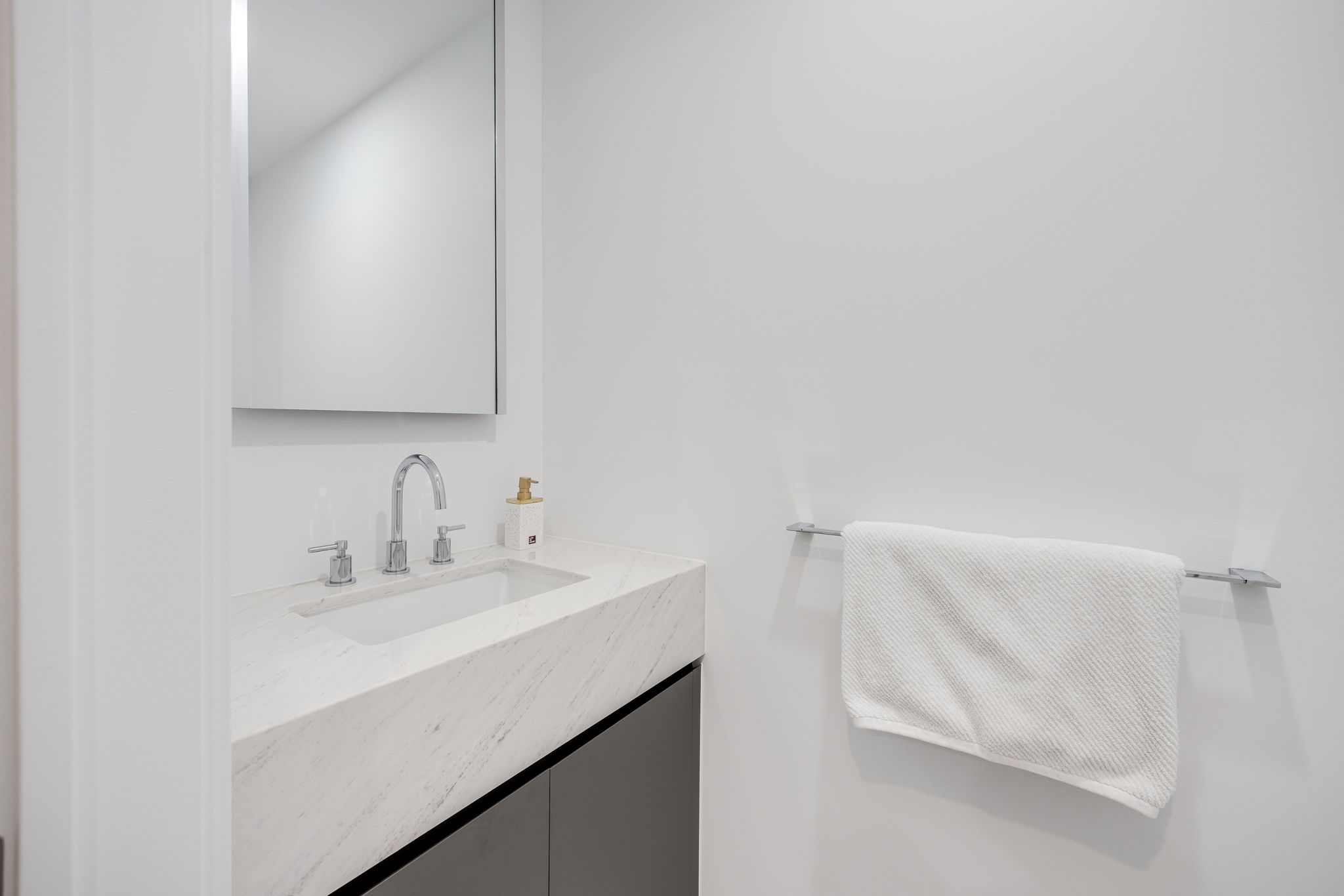 Toronto property showcase — delivered property photograph 18