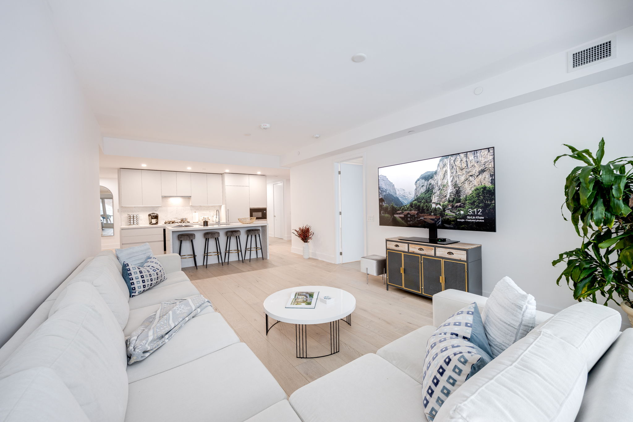 Toronto property showcase — delivered property photograph 5