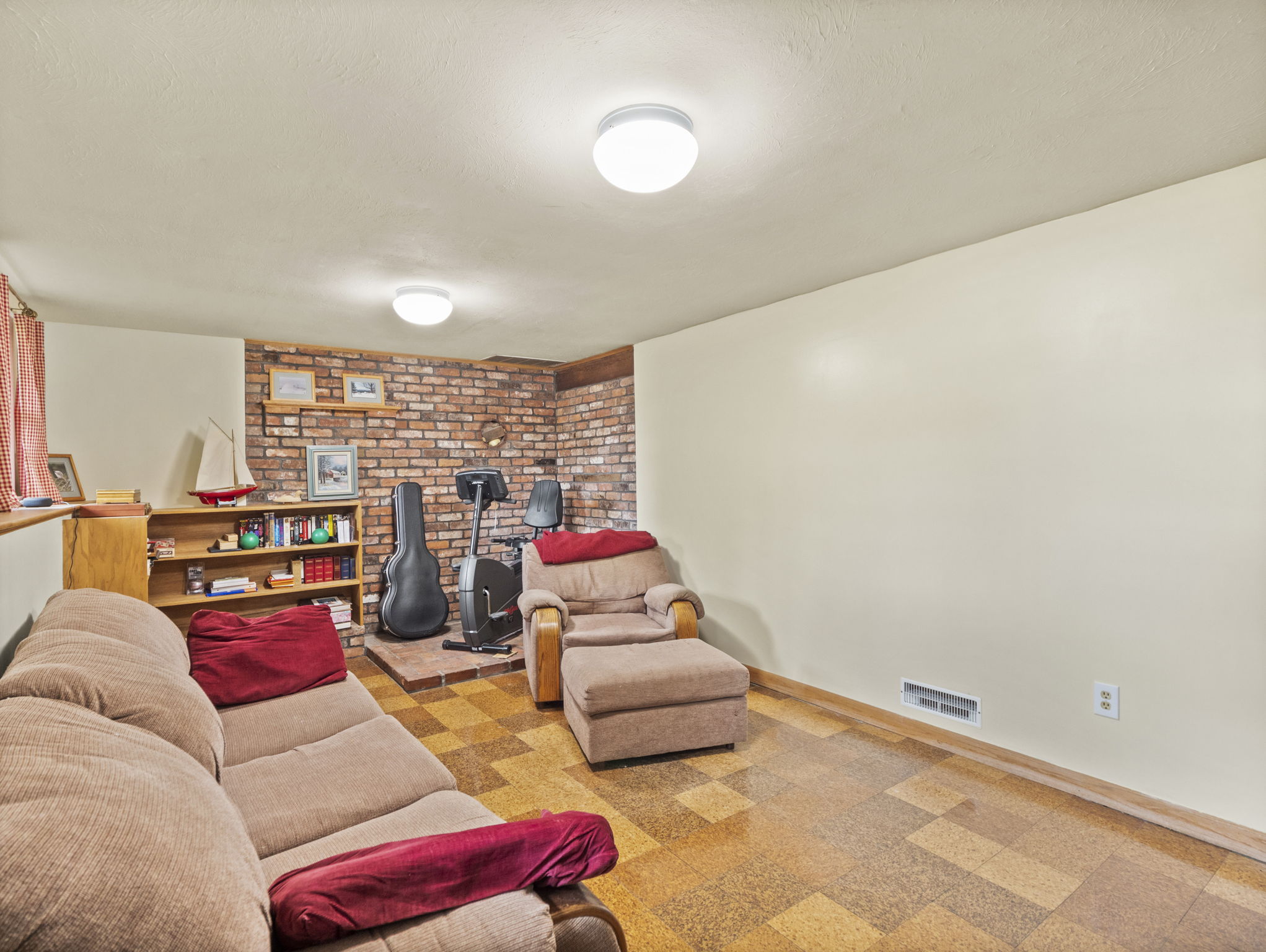 346 Gorwin Dr Holliston MA-31