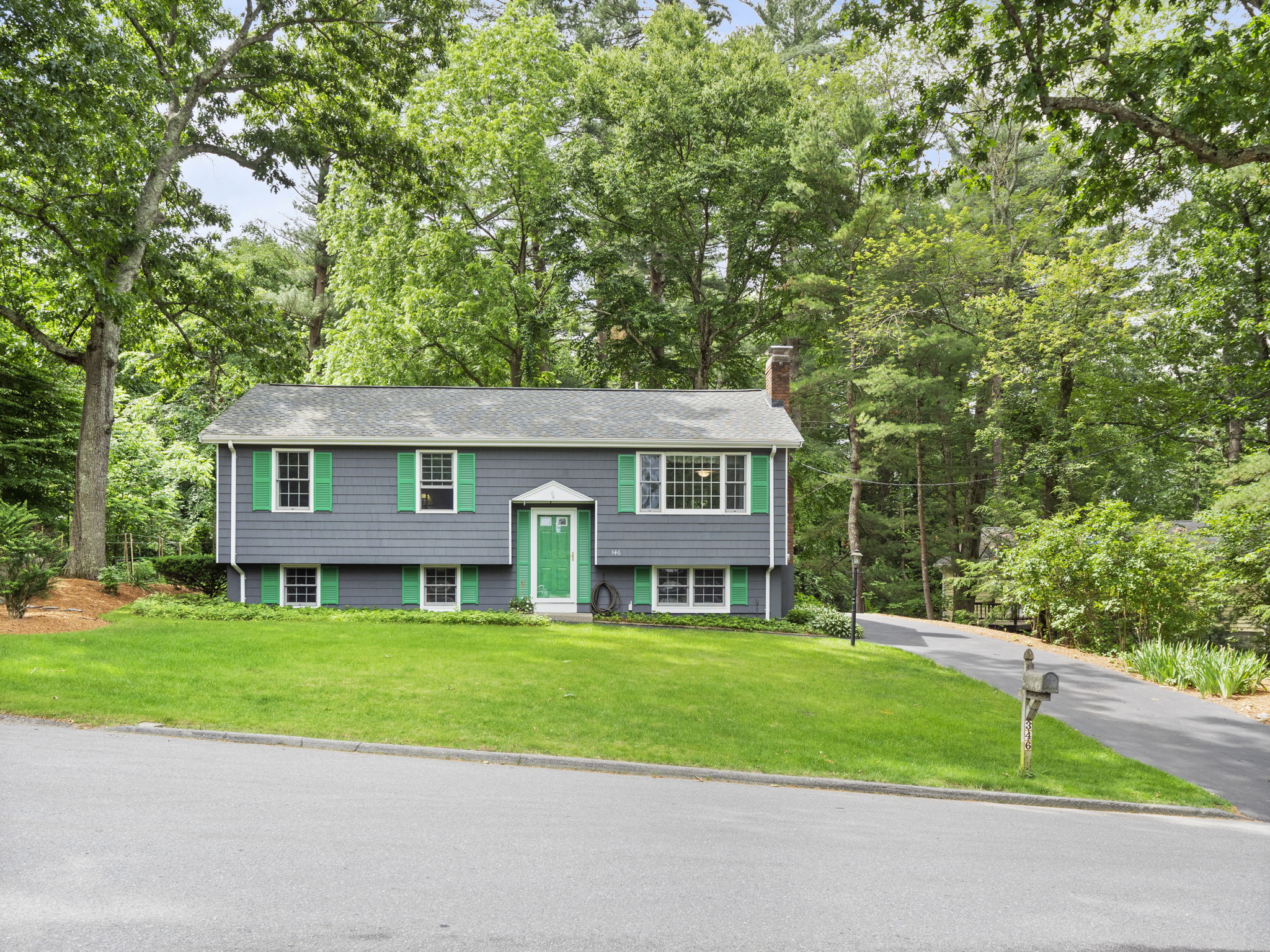 346 Gorwin Dr Holliston MA-45