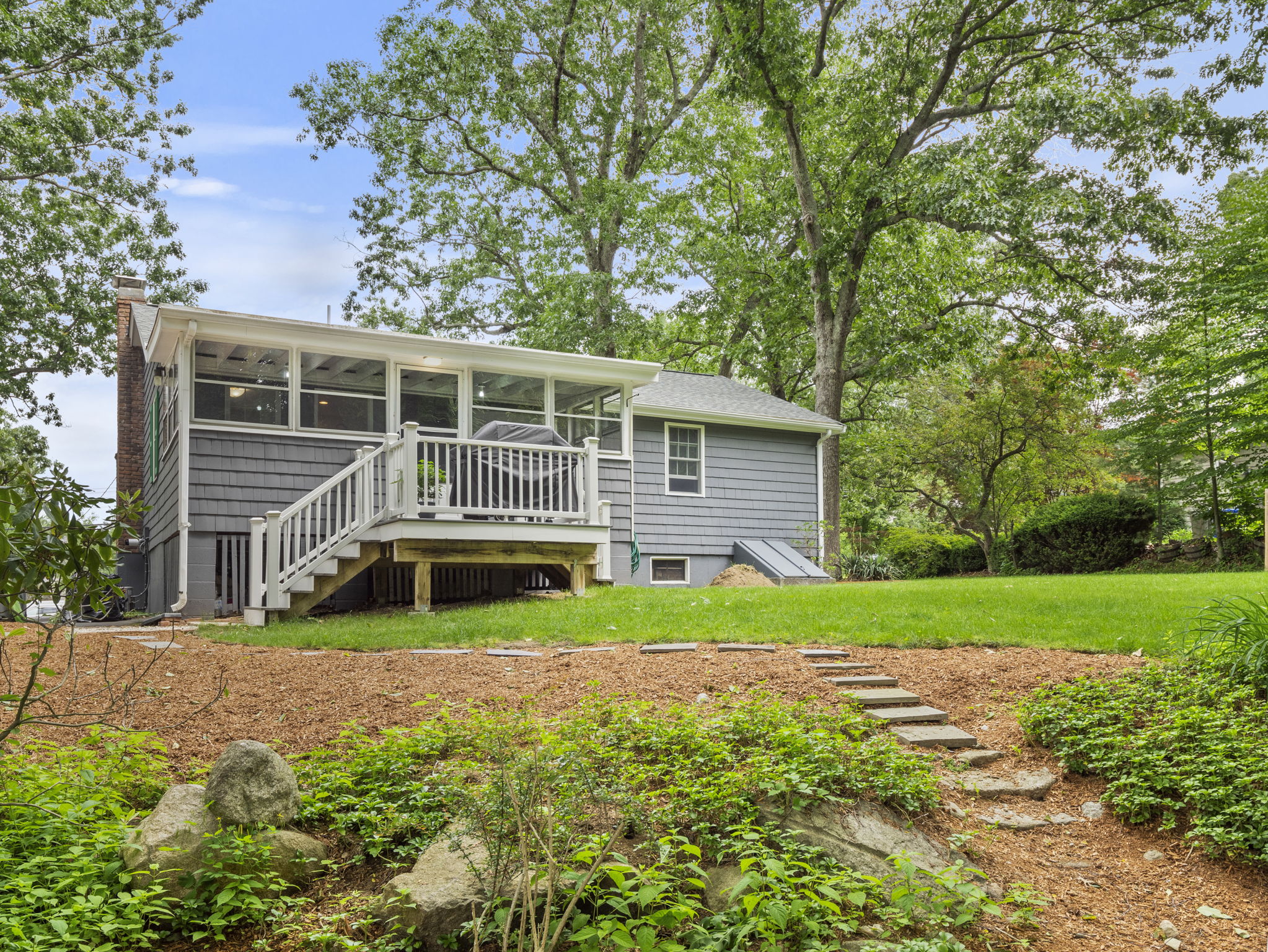 346 Gorwin Dr Holliston MA-44