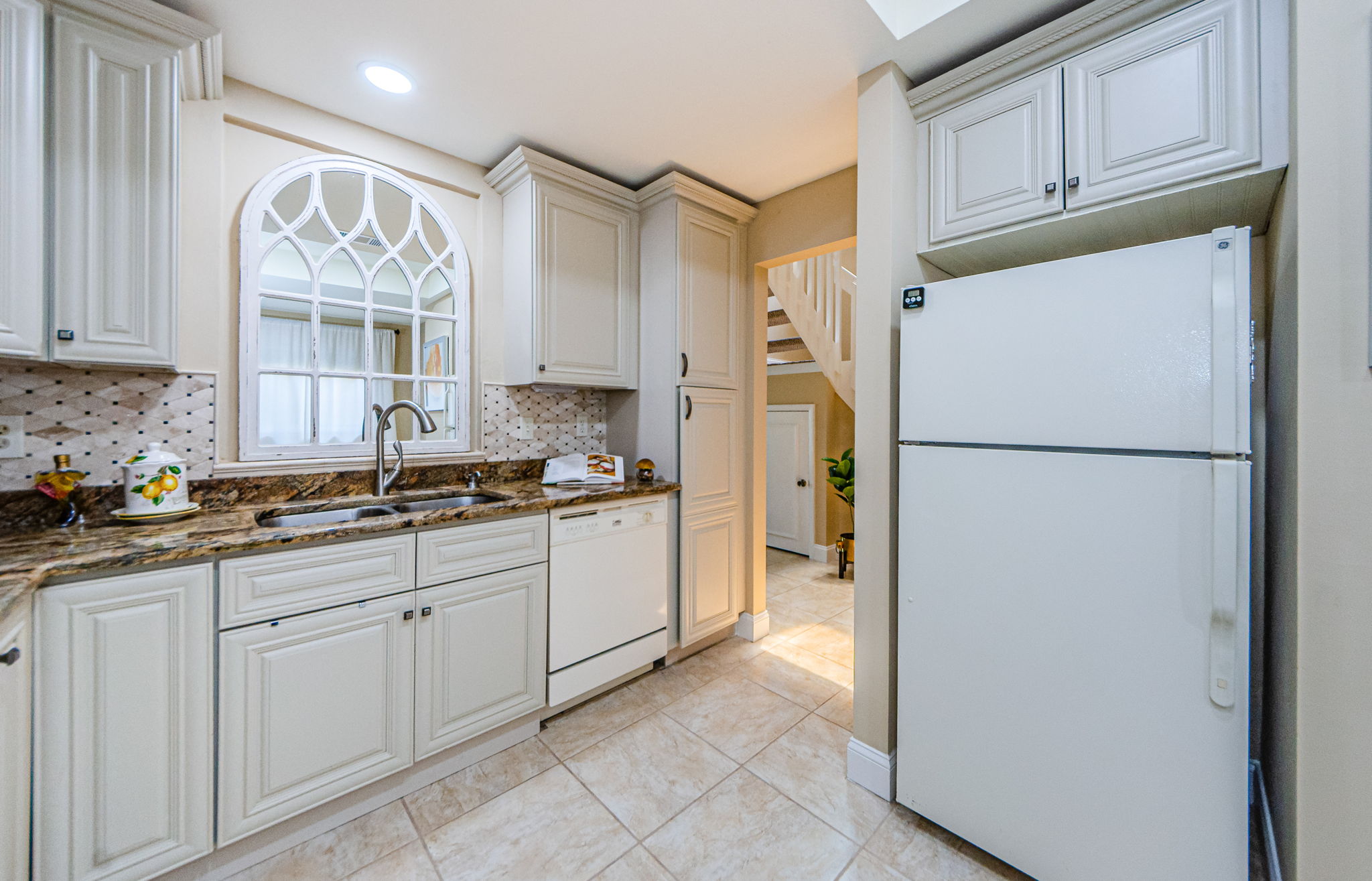 Kitchen 5-2