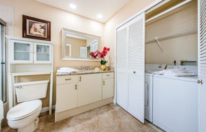 Upper Level Bathroom 2a
