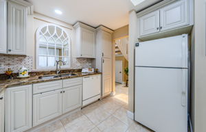 Kitchen 5-2