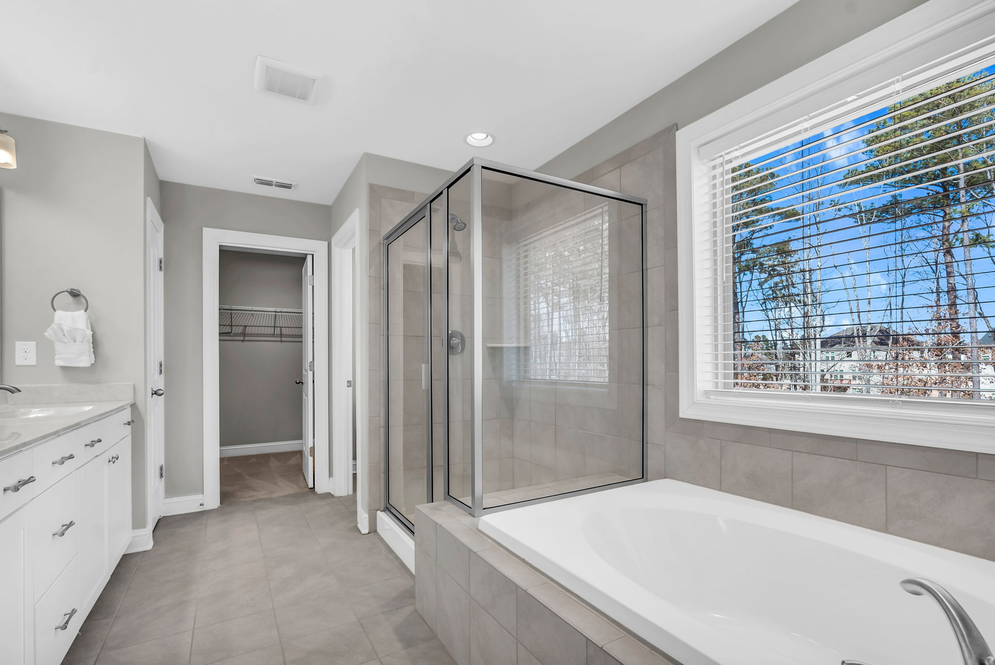 3460 Willow Green Drive-58