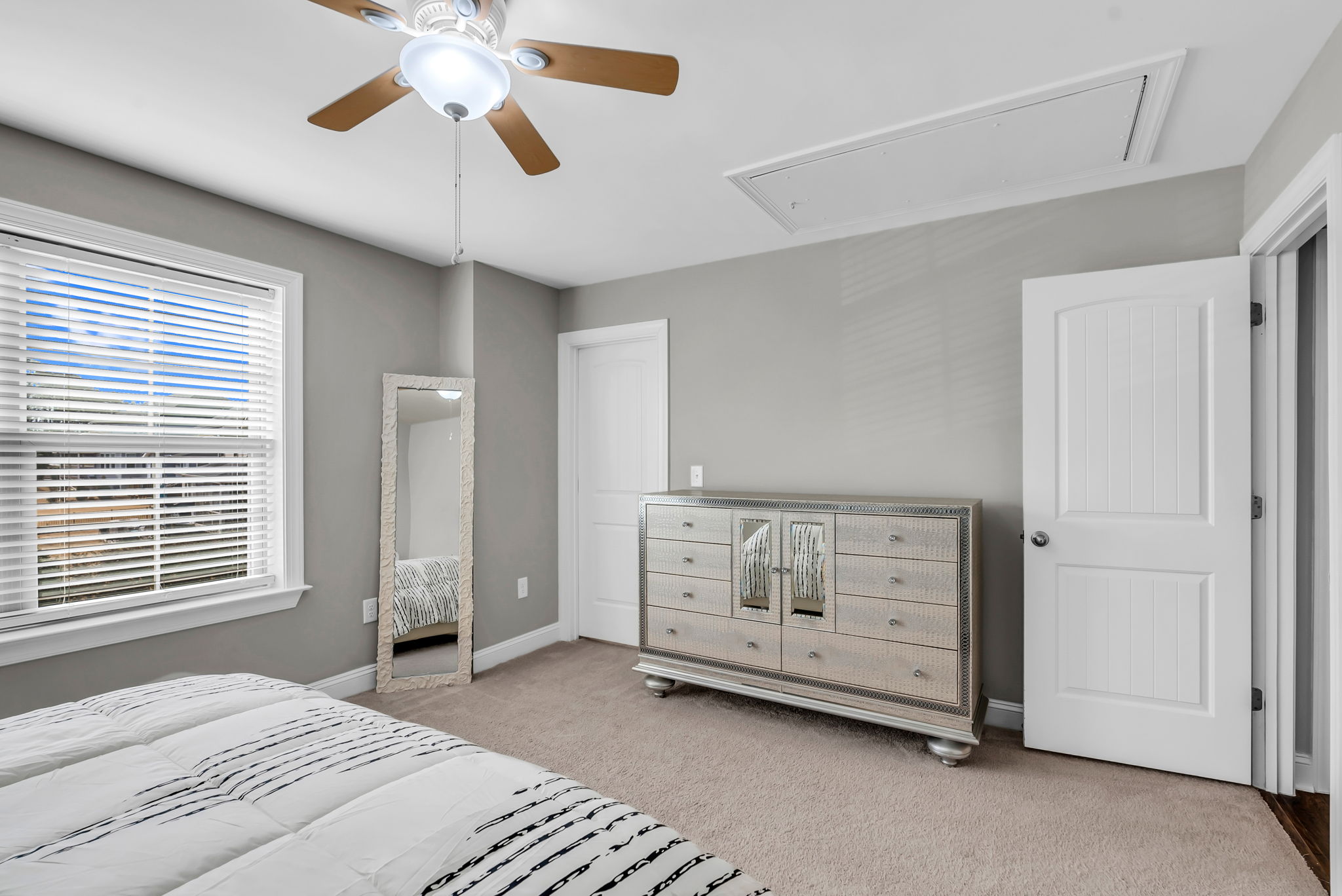 3460 Willow Green Drive-81