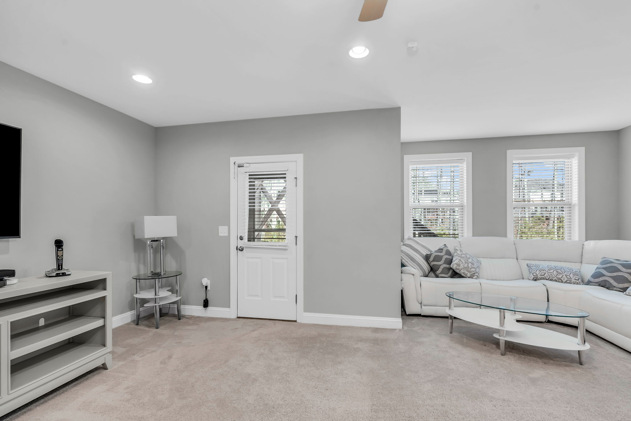 3460 Willow Green Drive-87