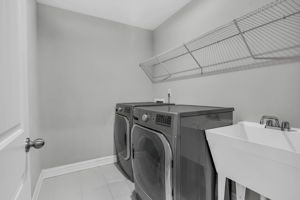 3460 Willow Green Drive-53