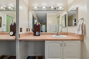 Cluster Rd-S2905-023.jpg