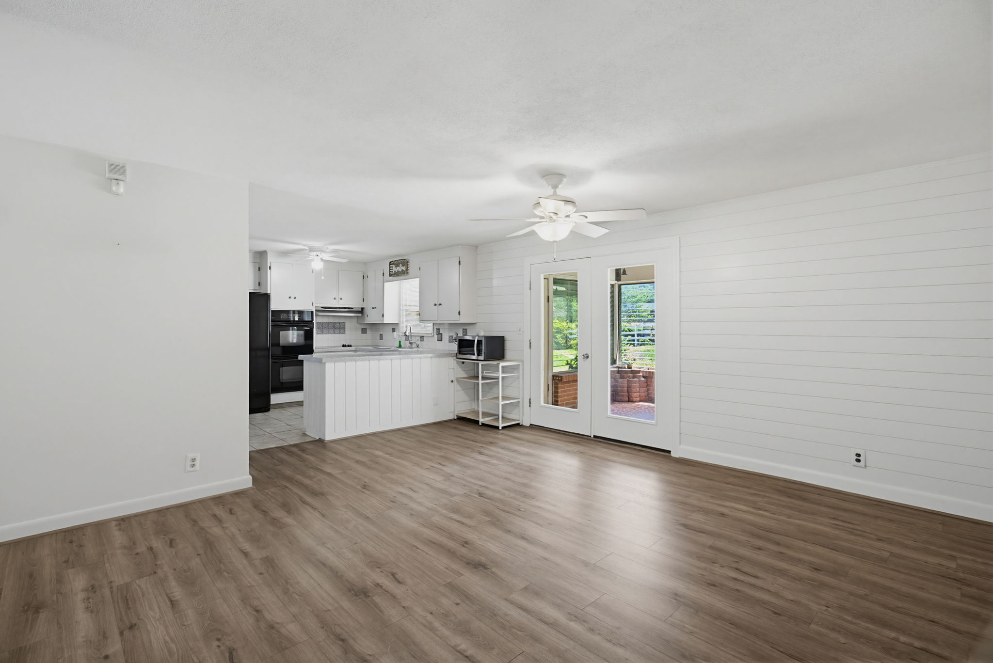 3462 Stimpson Dr-6
