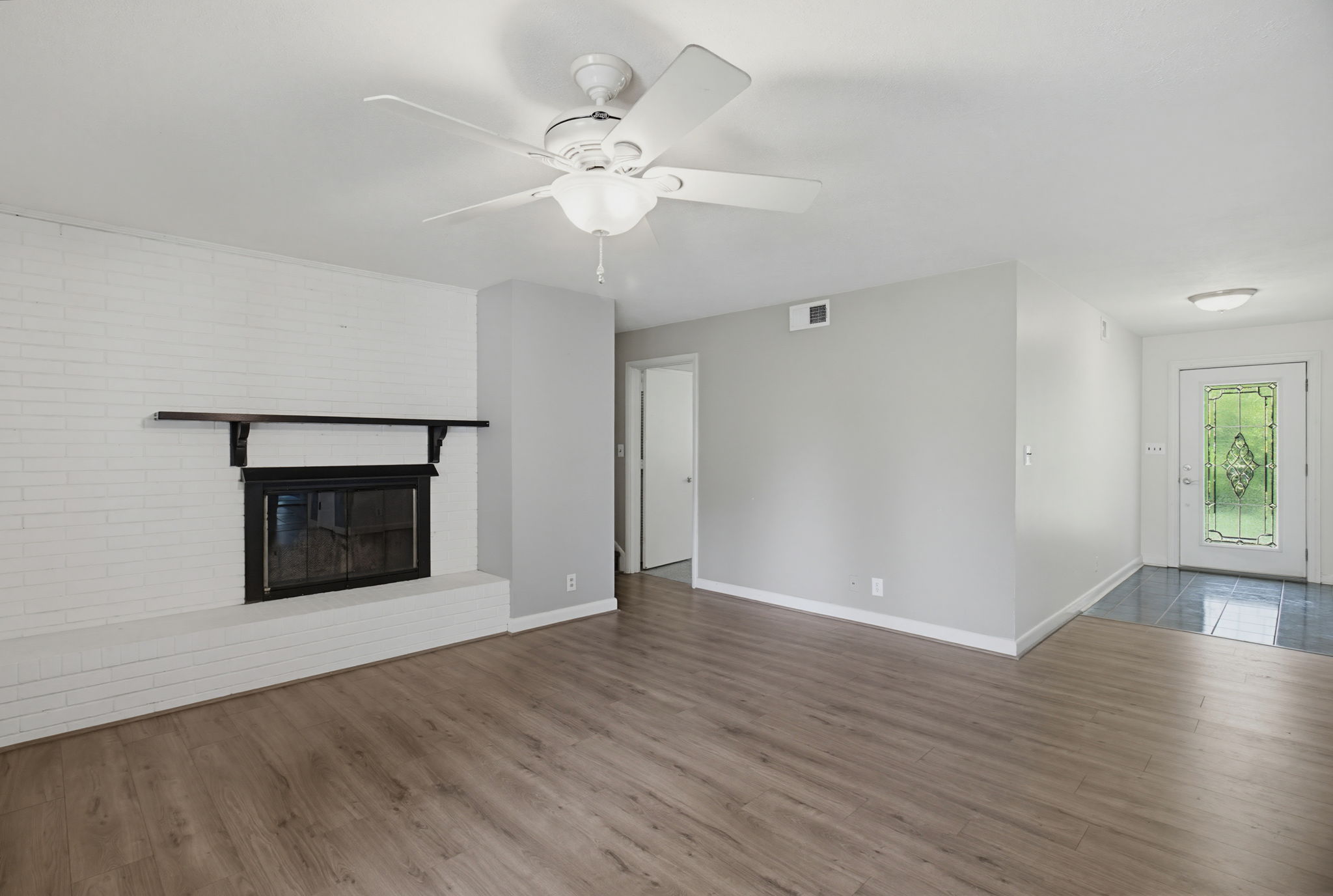 3462 Stimpson Dr-8
