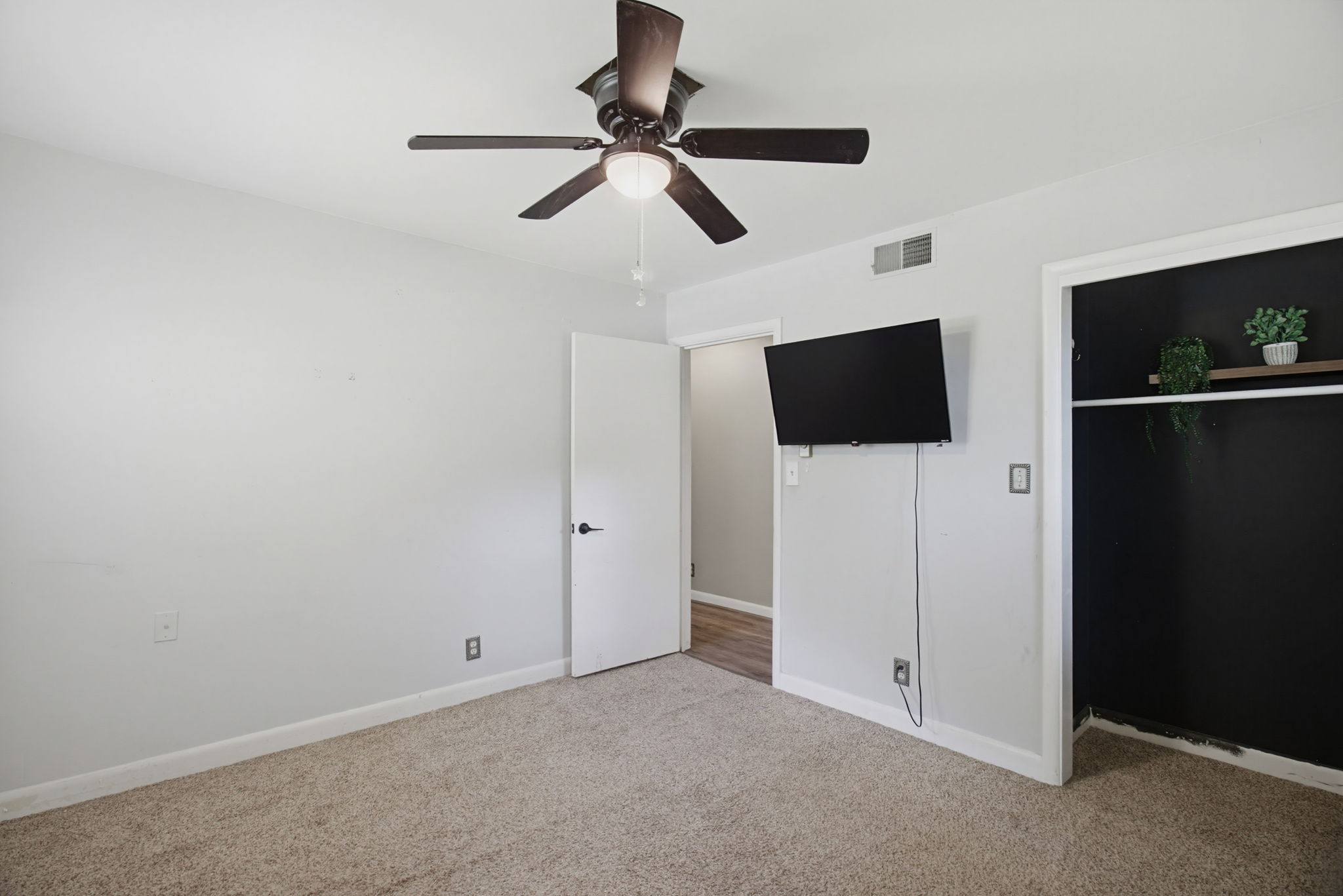 3462 Stimpson Dr-19