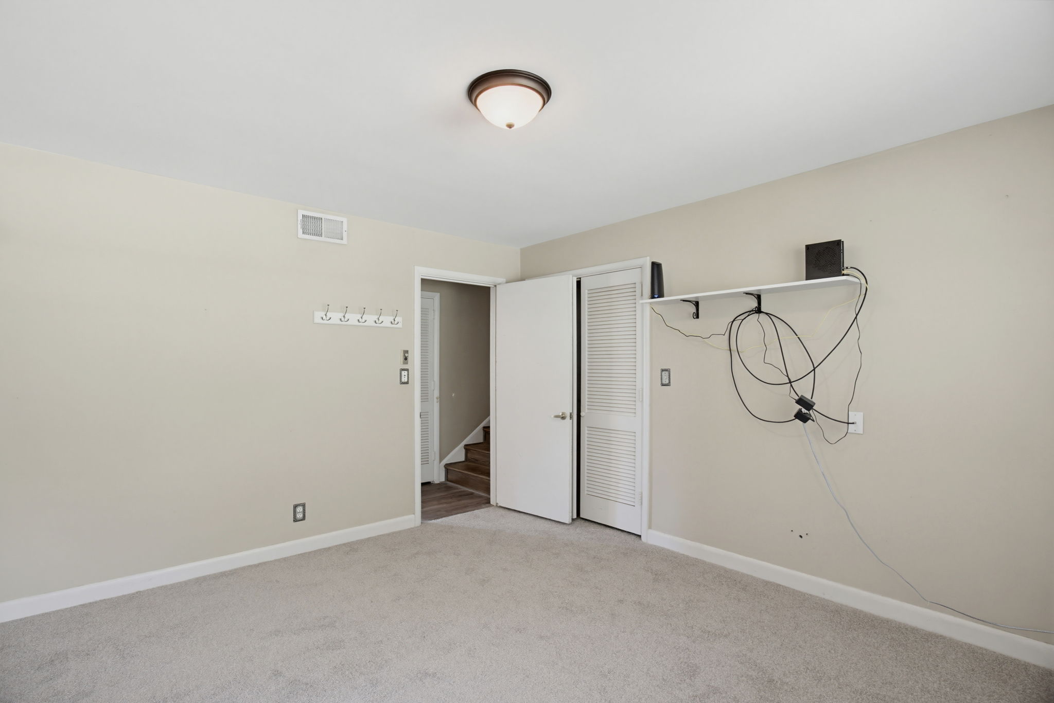 3462 Stimpson Dr-25