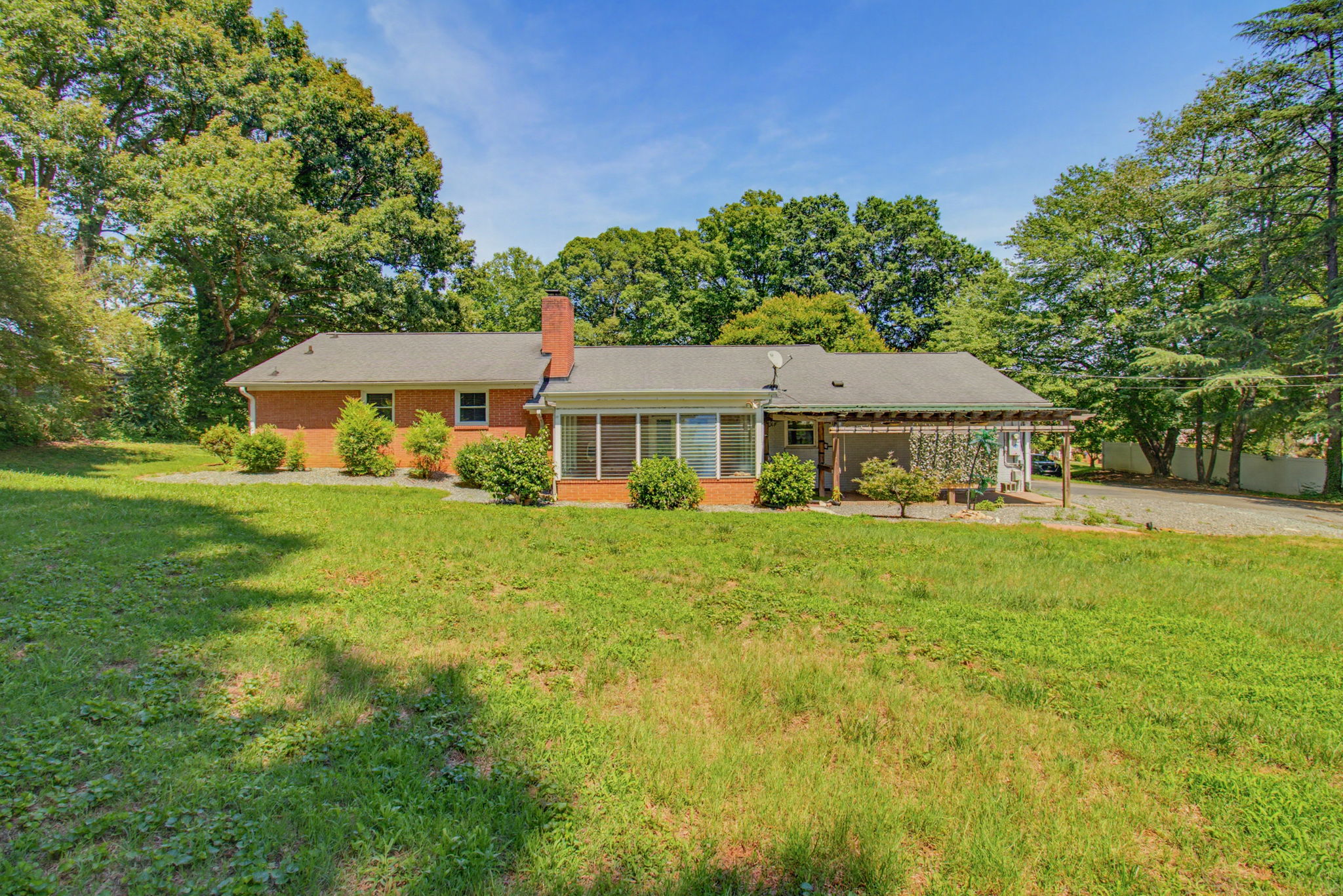 3462 Stimpson Dr-29