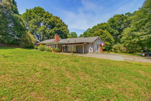 3462 Stimpson Dr-28