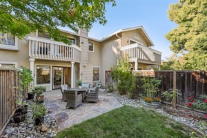 Pueblo Terrace-S2108-033.jpg