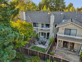 Pueblo Terrace-S2108-042.jpg