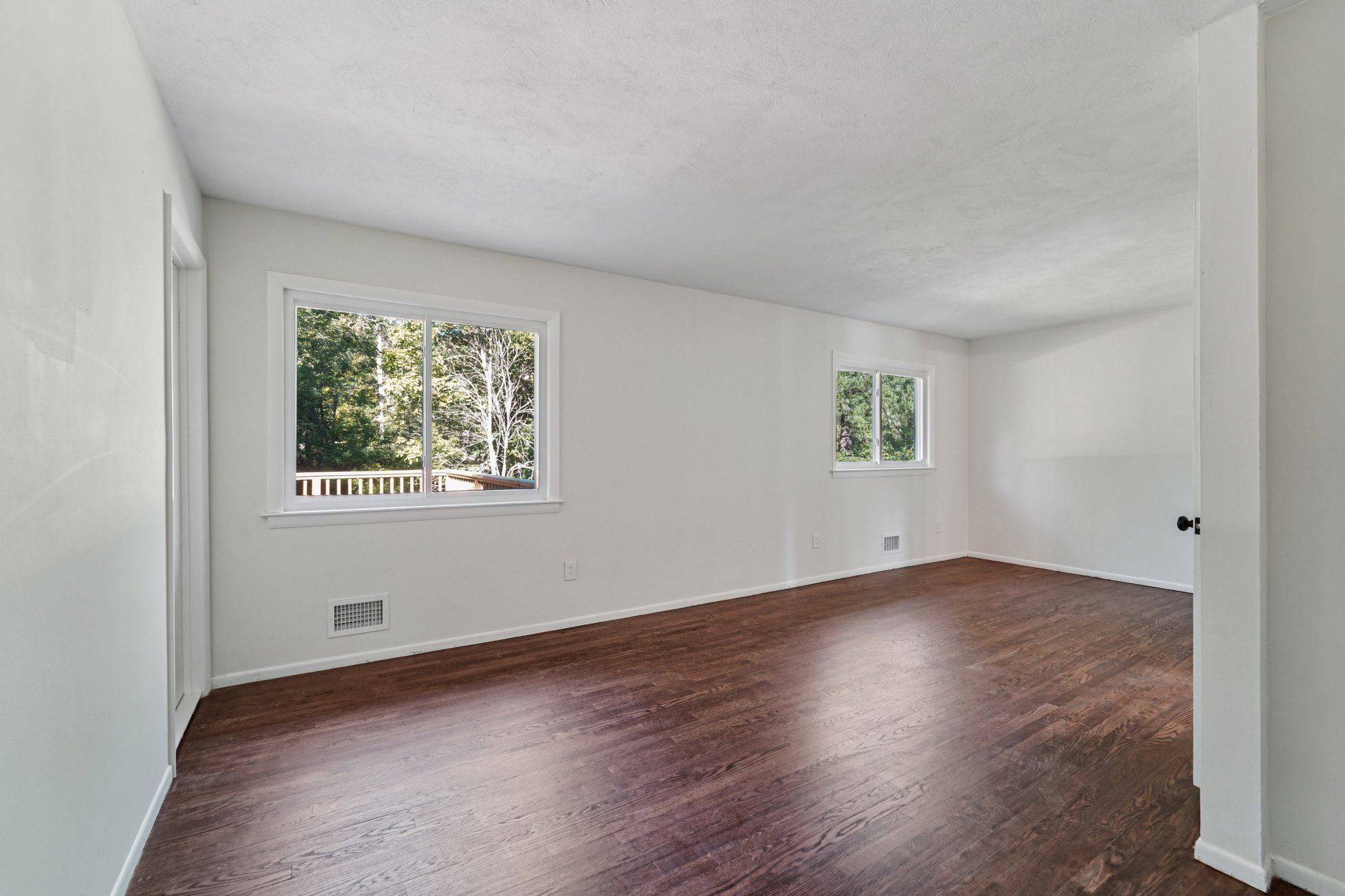 Curry St-S2808-024.jpg
