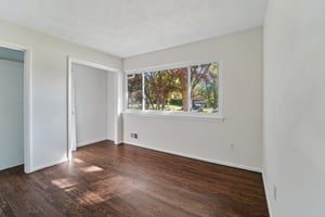Curry St-S2808-034.jpg