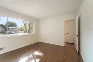 Curry St-S2808-035.jpg