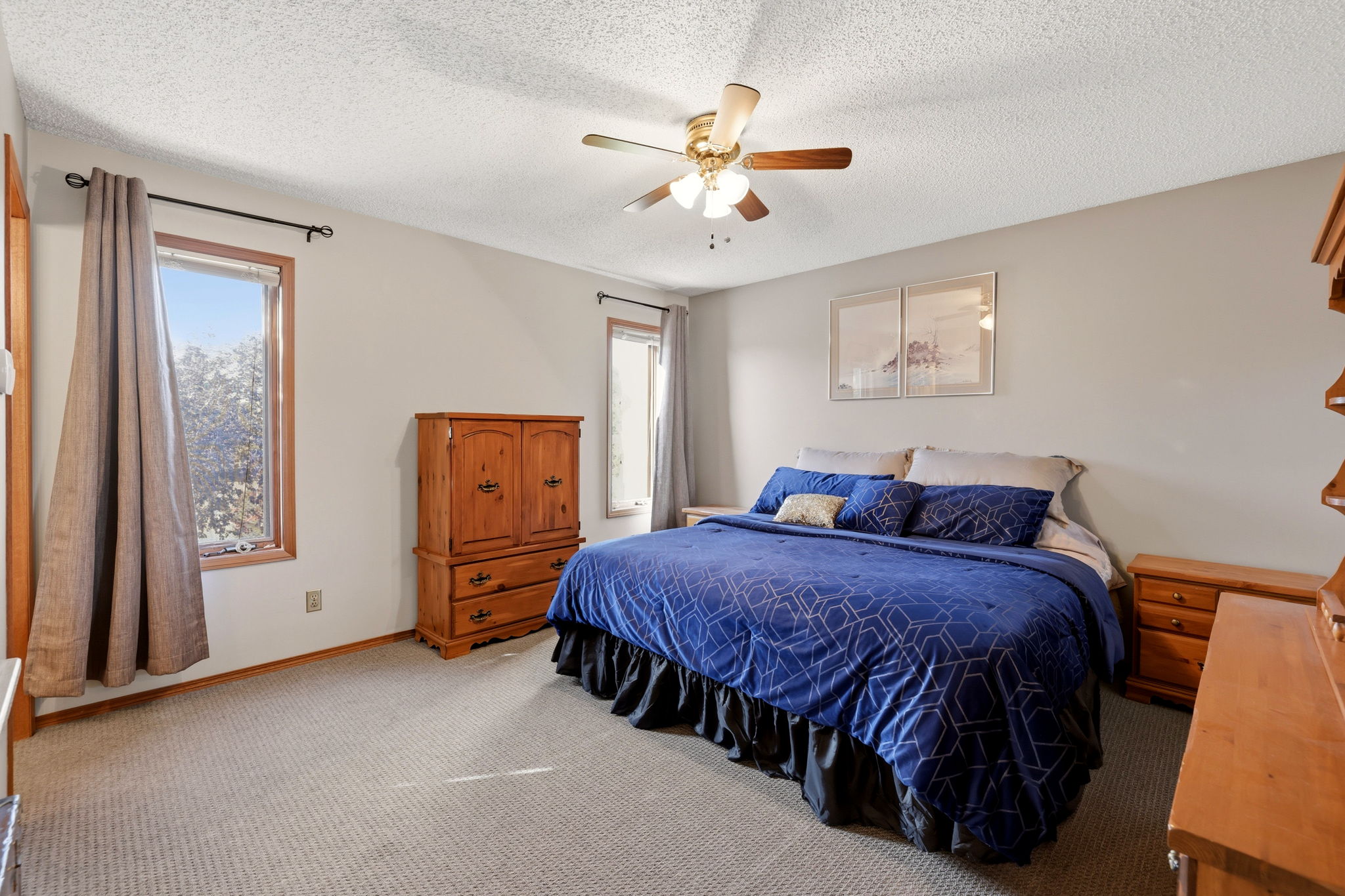 24. 3467 Phaneuf Cres. - Primary Bedroom