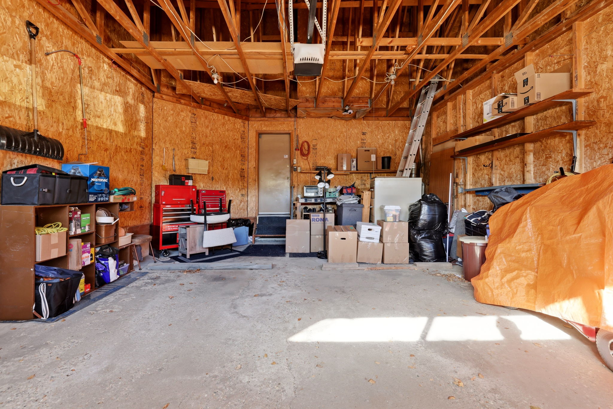 37. 3467 Phaneuf Cres. - Interior Garage