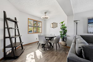 07. 3467 Phaneuf Cres. - Living Room