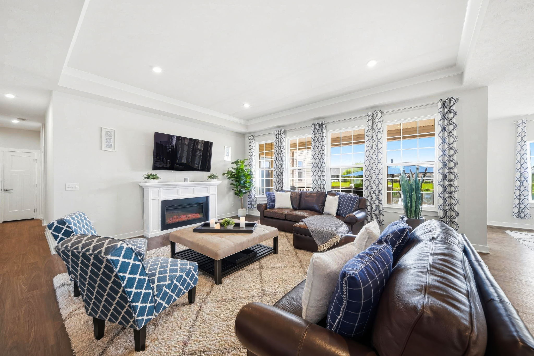 A.H.- 34681 N Legends Way, Grafton-11