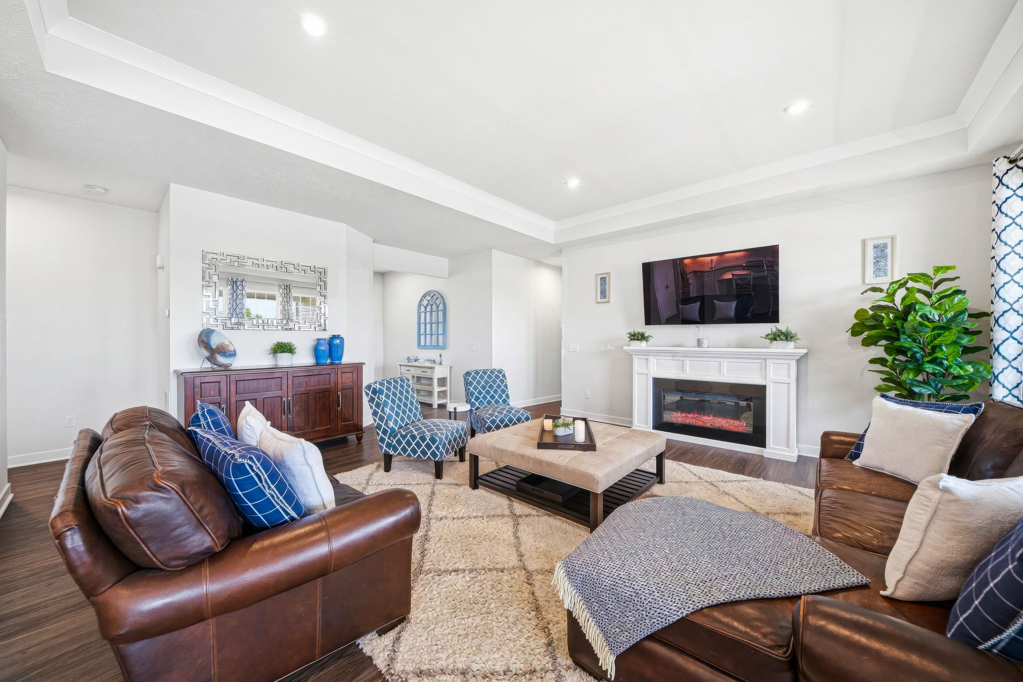 A.H.- 34681 N Legends Way, Grafton-12