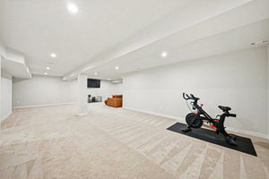 A.H.- 34681 N Legends Way, Grafton-33