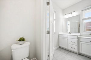 A.H.- 34681 N Legends Way, Grafton-38