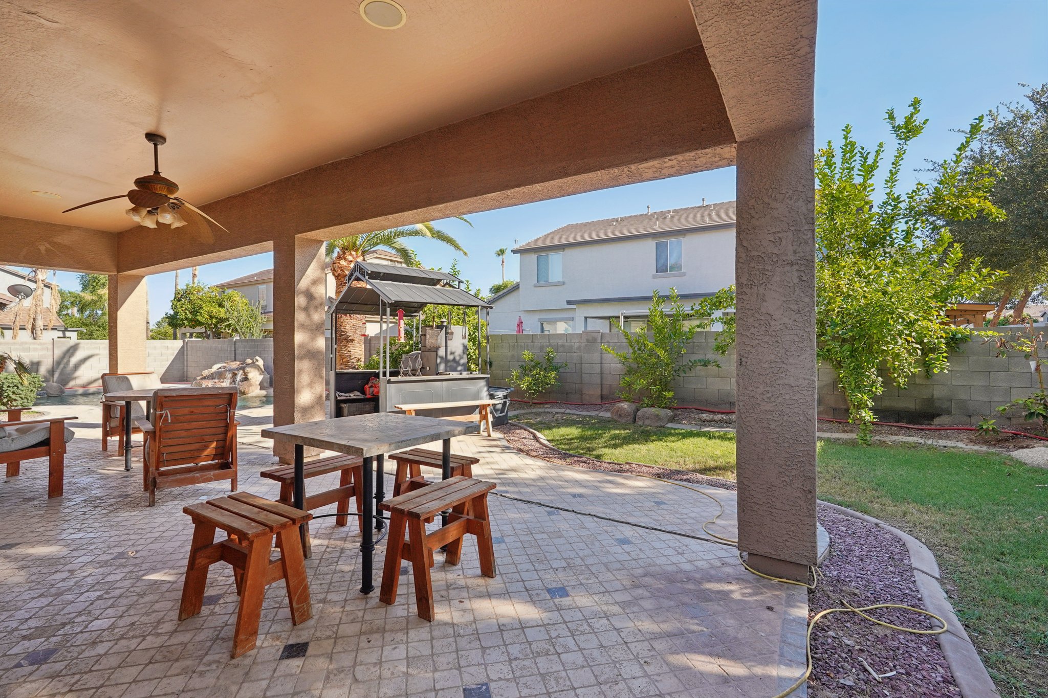 E Cabazon Ct-S2407-060.jpg