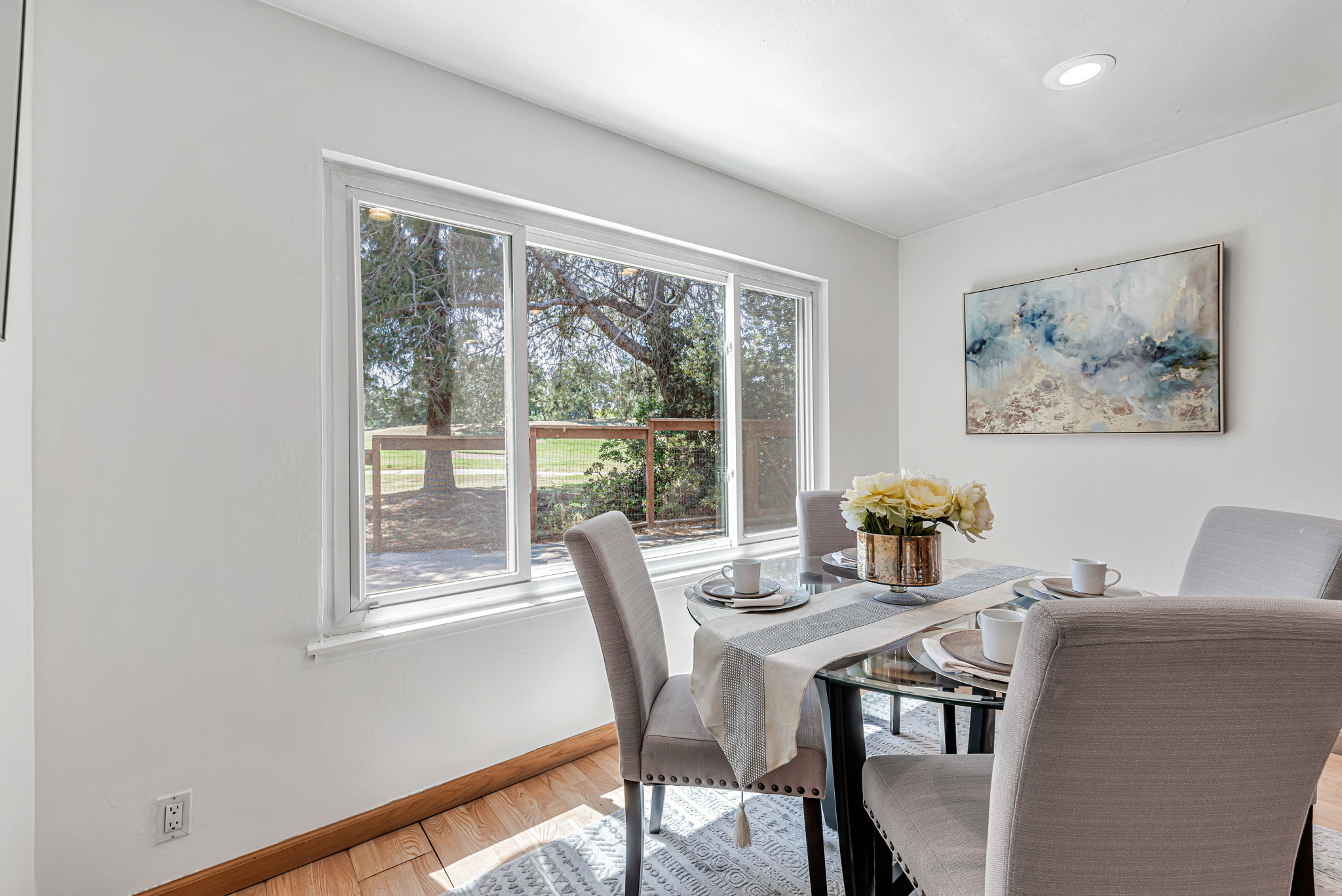015_347 Kinross Dr