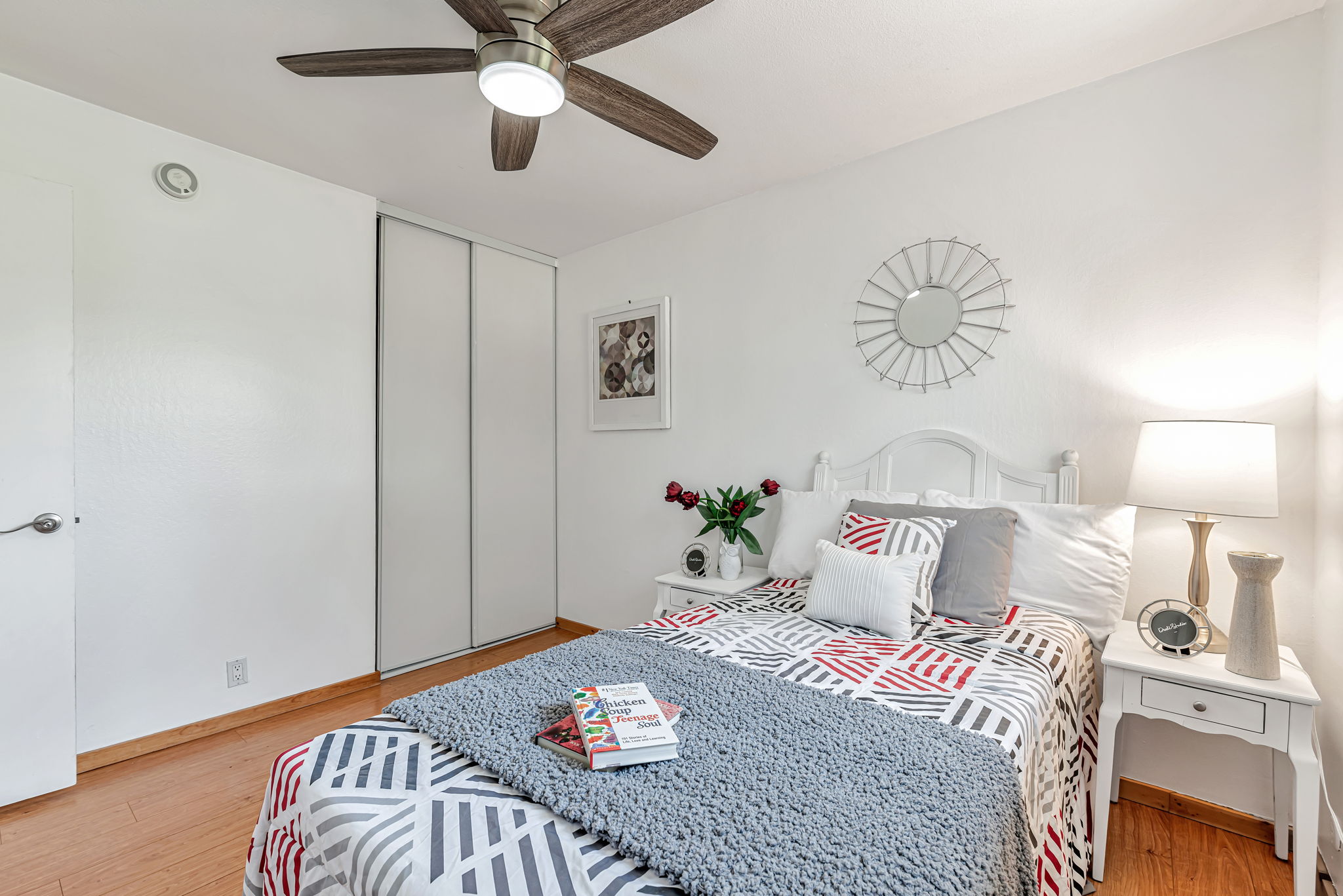 029_347 Kinross Dr