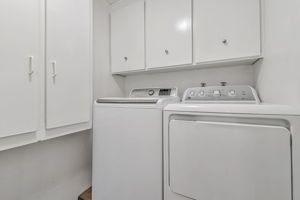 035_347 Kinross Dr