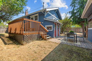  Photo 31