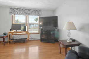  Photo 47