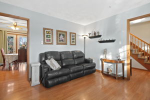  Photo 49