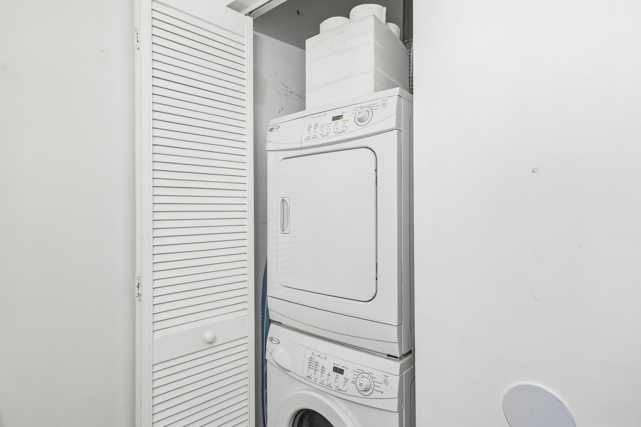 E Coast Ave H2503-S2504-018.jpg