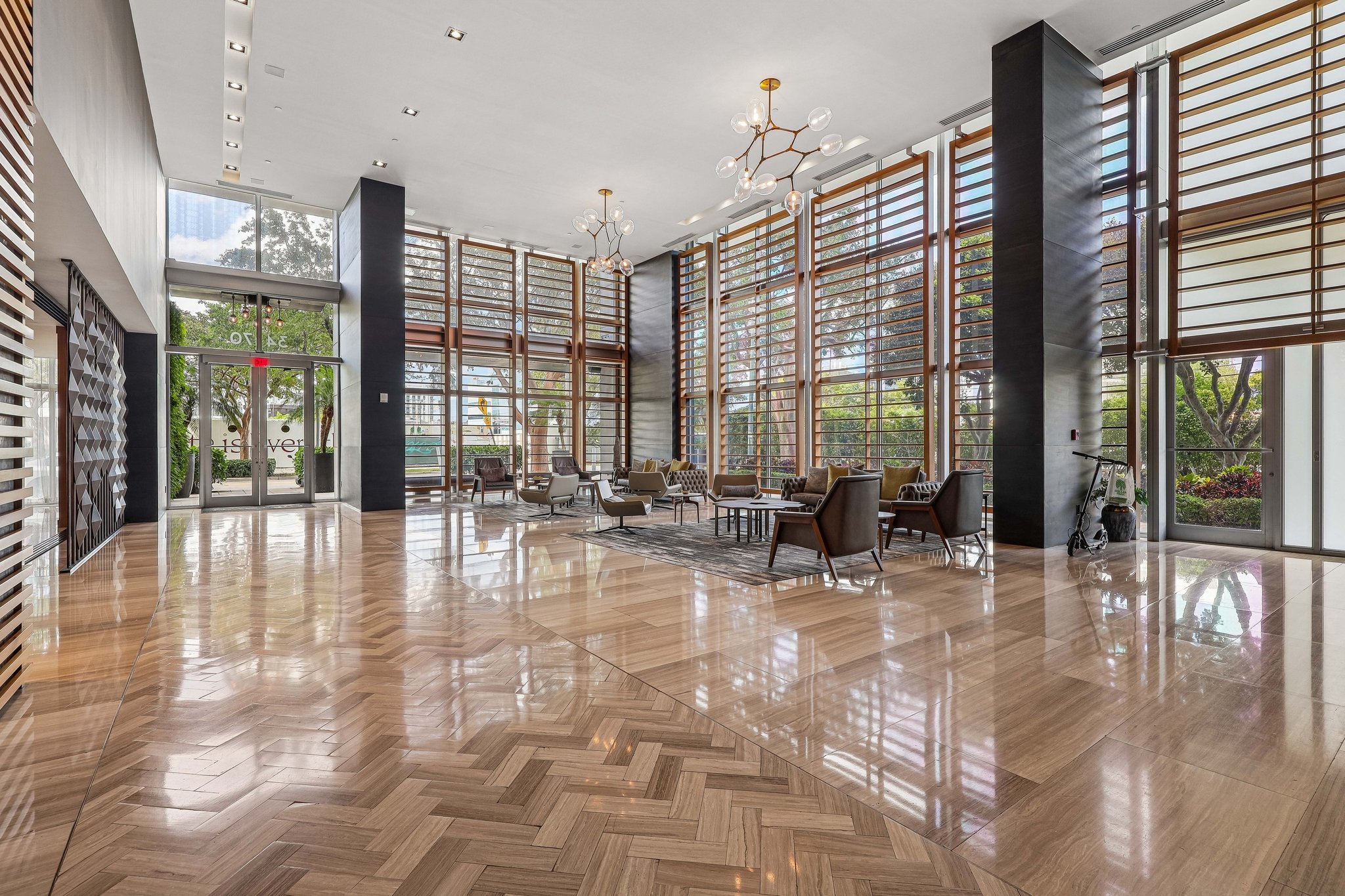 E Coast Ave H2503-2504-901.jpg