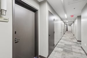 E Coast Ave H2503-S2504-001.jpg