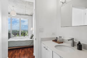 E Coast Ave H2503-S2504-017.jpg