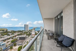 E Coast Ave H2503-S2504-020.jpg
