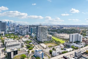 E Coast Ave H2503-S2504-025.jpg