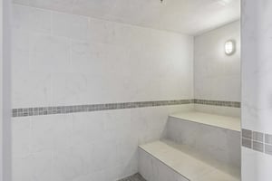 E Coast Ave H2503-2504-906.jpg