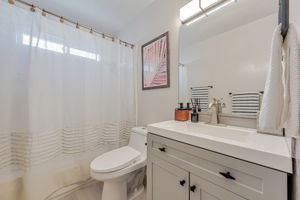 035_3470 Lapridge Ln