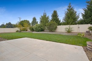  Photo 35