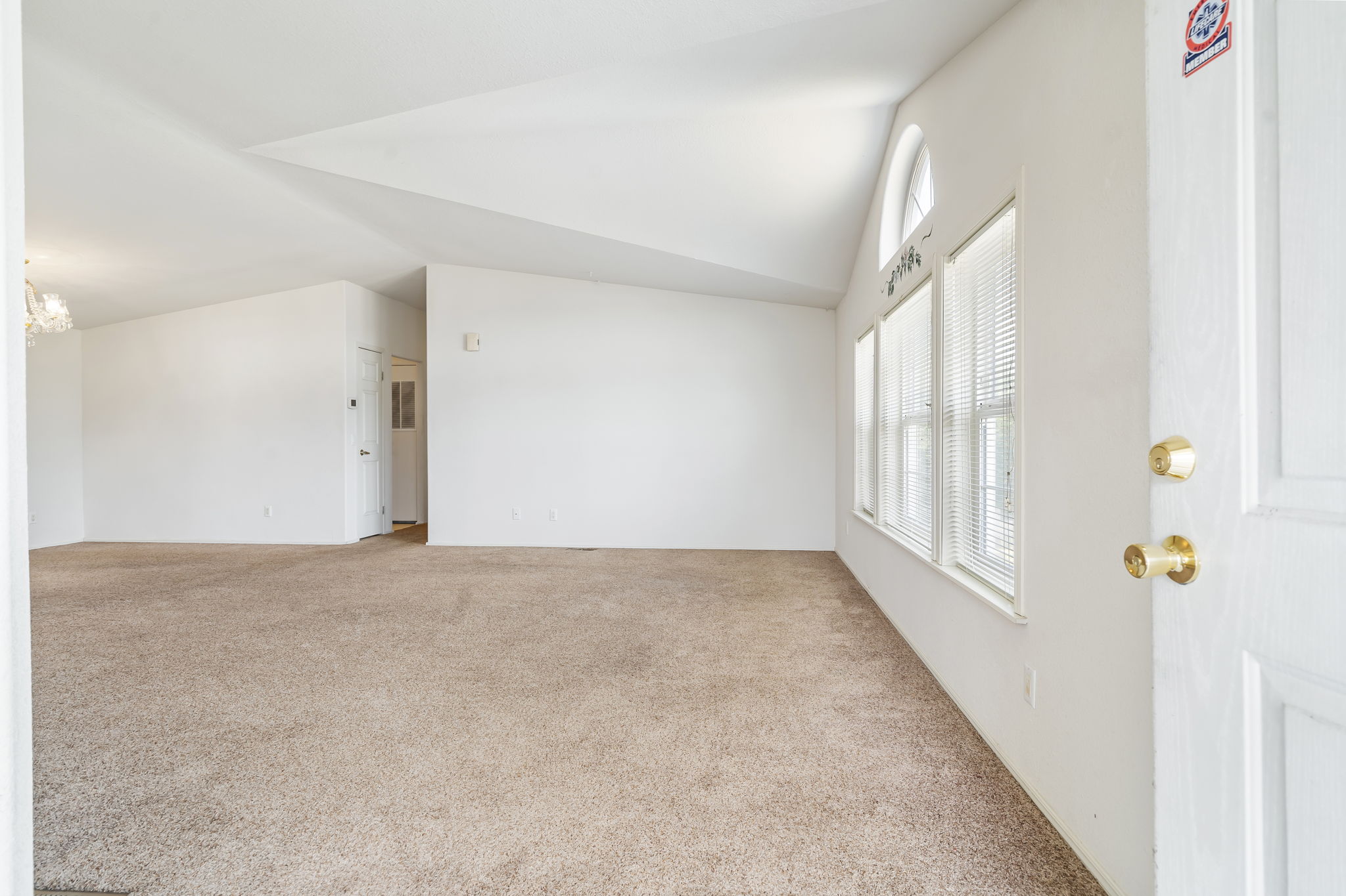 34720 Millard Rd, Warren, OR 97053