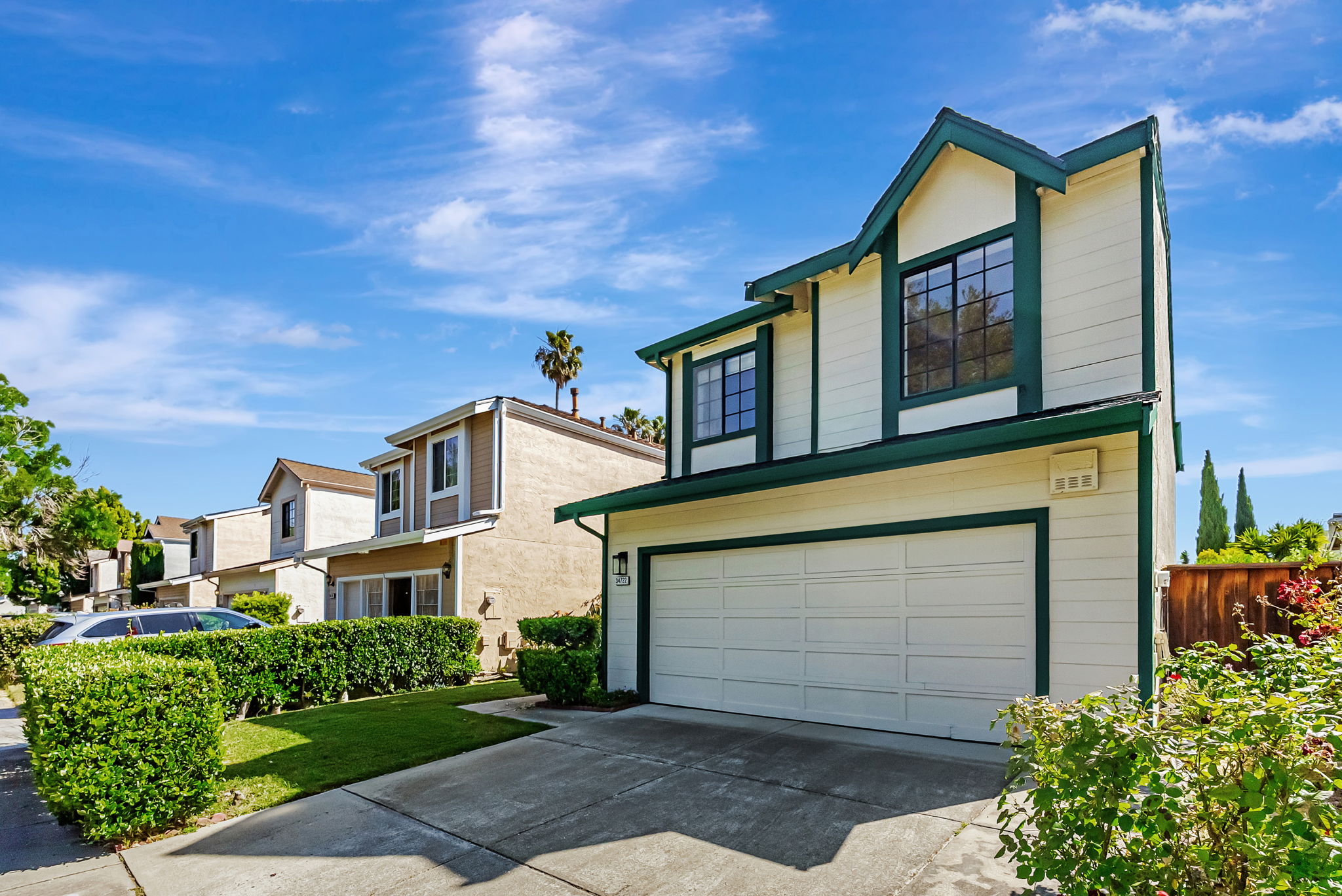 002_34722 Siward Dr