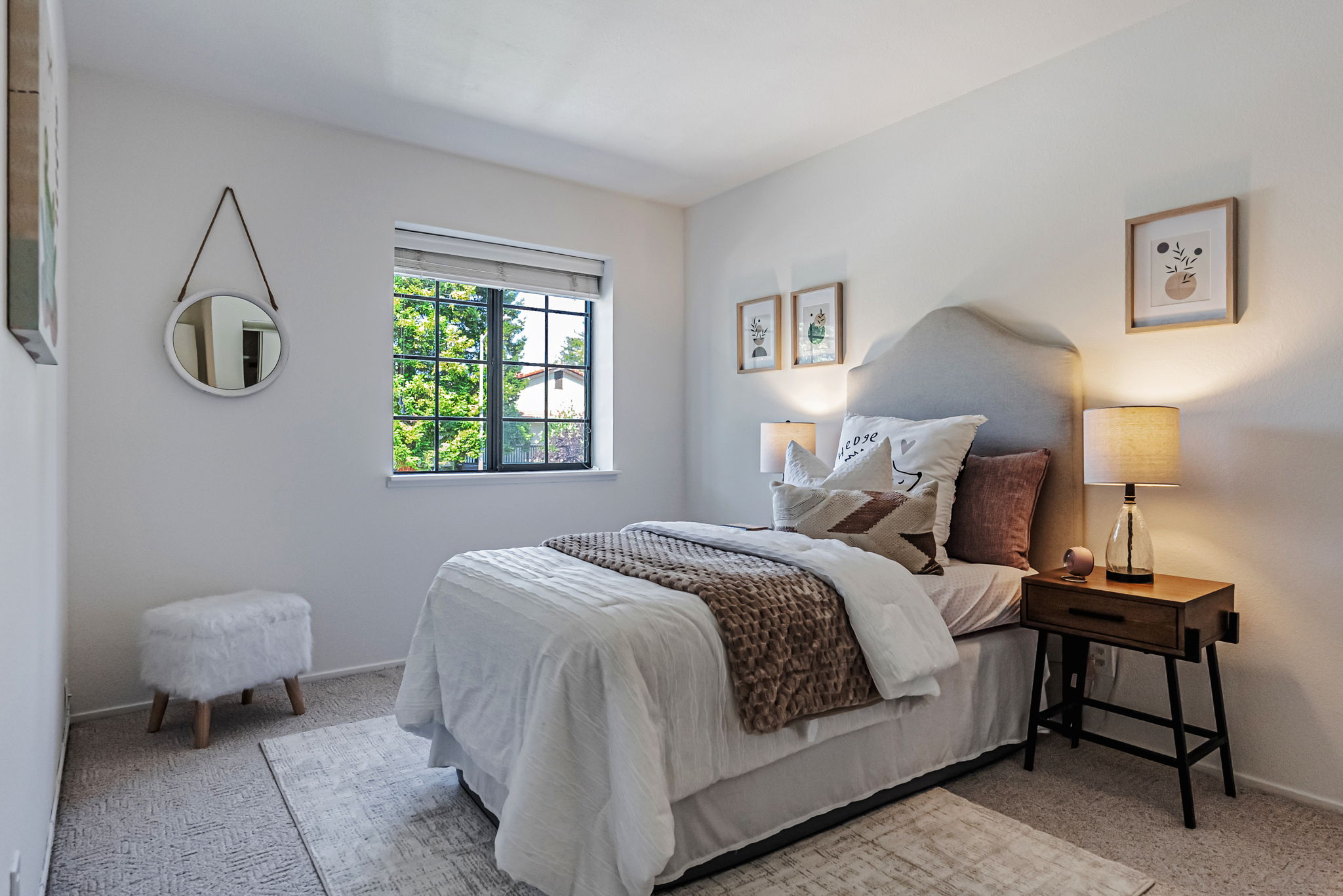 034_34722 Siward Dr